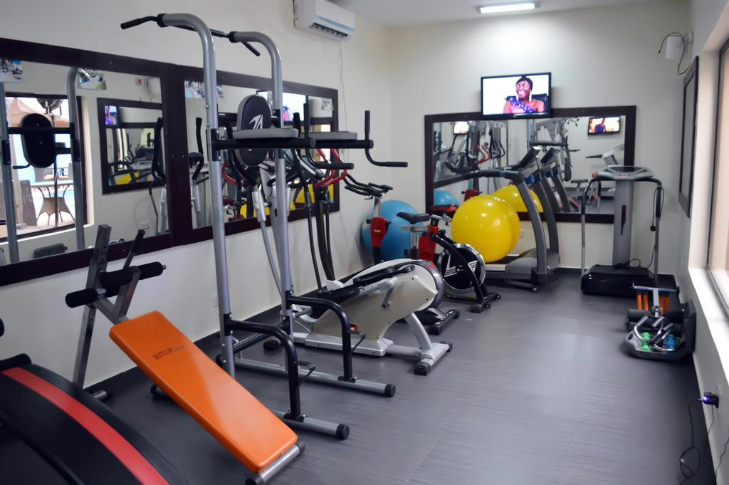 De Santos Hotel Agege Dış mekan fotoğraf