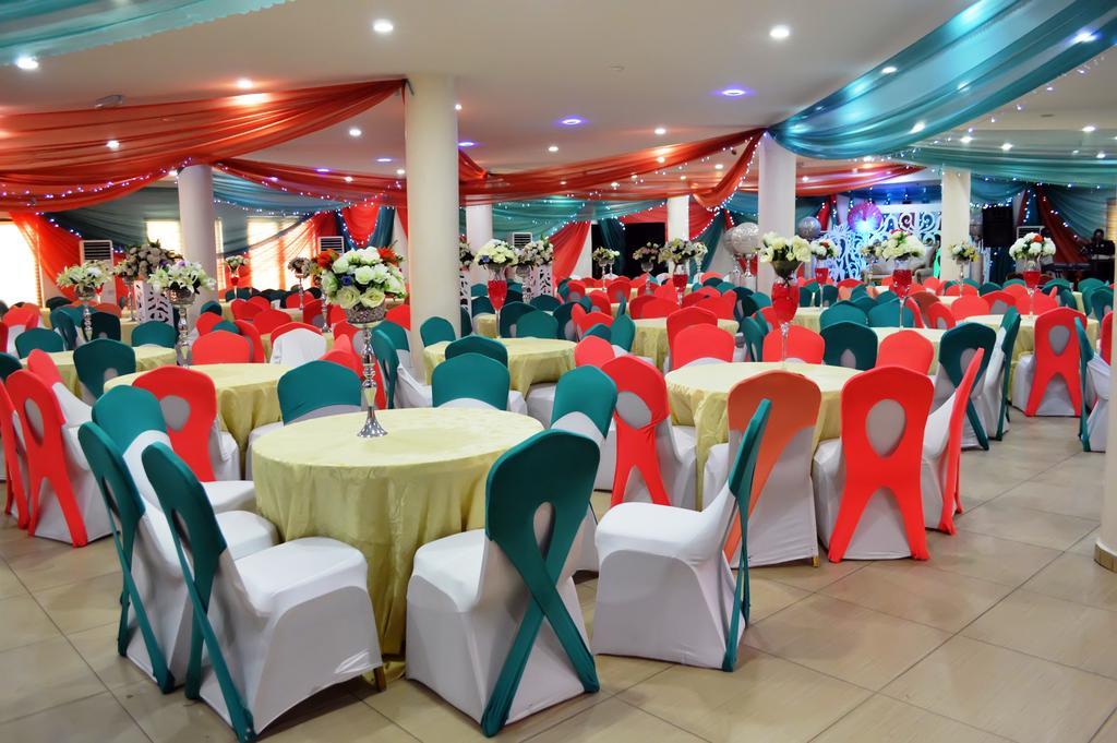 De Santos Hotel Agege Dış mekan fotoğraf