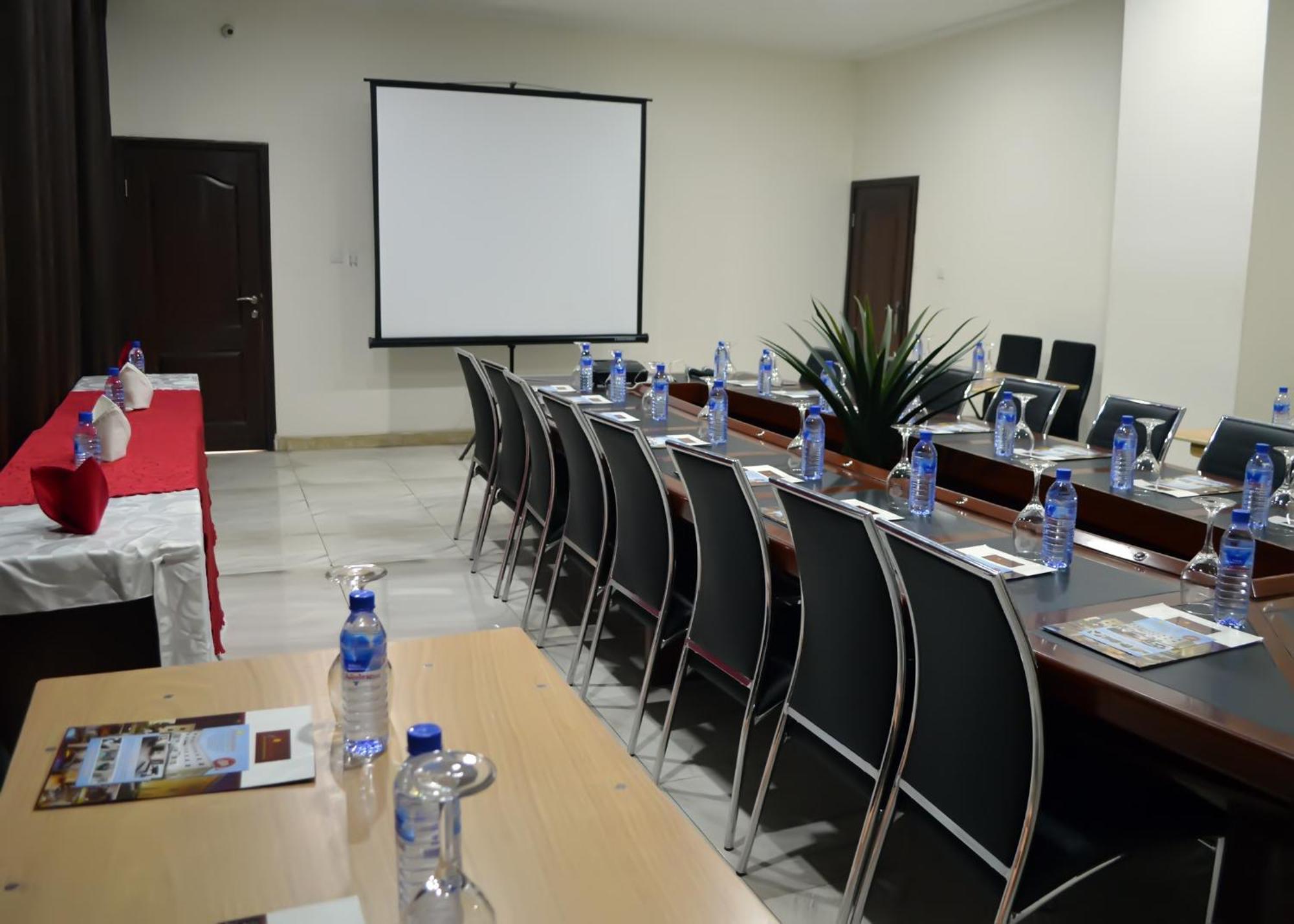 De Santos Hotel Agege Dış mekan fotoğraf